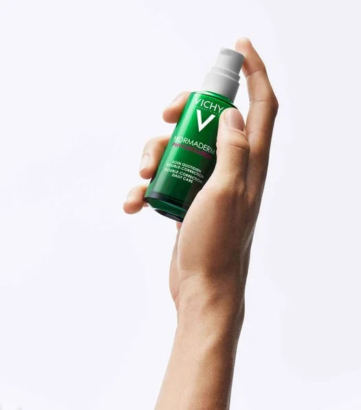 VICHY NORMADERM SOIN QUOTIDIEN DOUBLE CORRECTION
Corrige les imperfections et régénère la peau.
